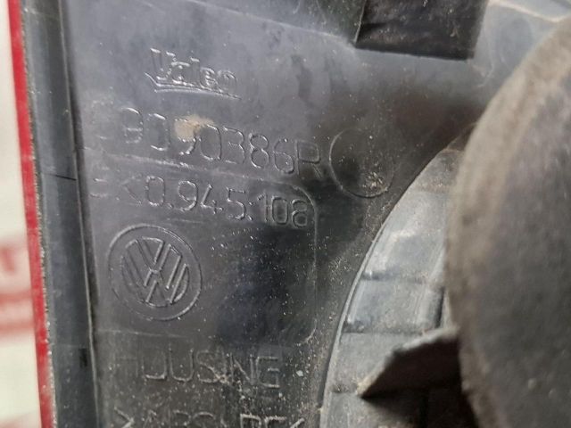 bontott VW GOLF VI Jobb Belső Hátsó Lámpa