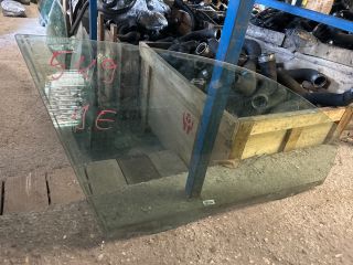 bontott VW GOLF VI Jobb első Ablak