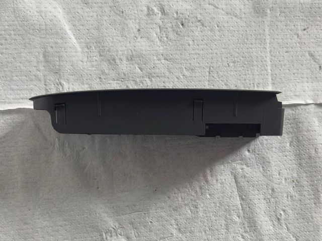 bontott VW GOLF VI Jobb első Ablakemelő Kapcsoló Keret