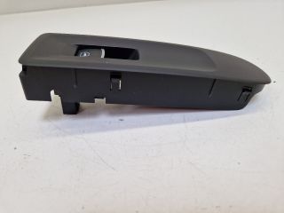 bontott VW GOLF VI Jobb első Ablakemelő Kapcsoló