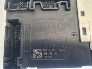 bontott VW GOLF VI Jobb első Ablakemelő Motor