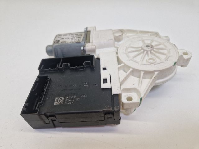 bontott VW GOLF VI Jobb első Ablakemelő Motor