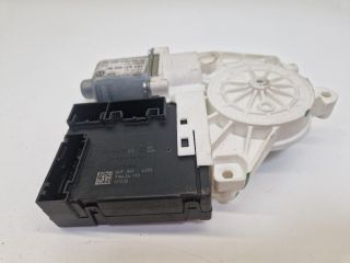 bontott VW GOLF VI Jobb első Ablakemelő Motor