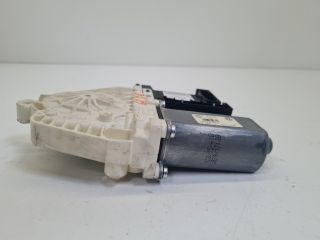 bontott VW GOLF VI Jobb első Ablakemelő Motor