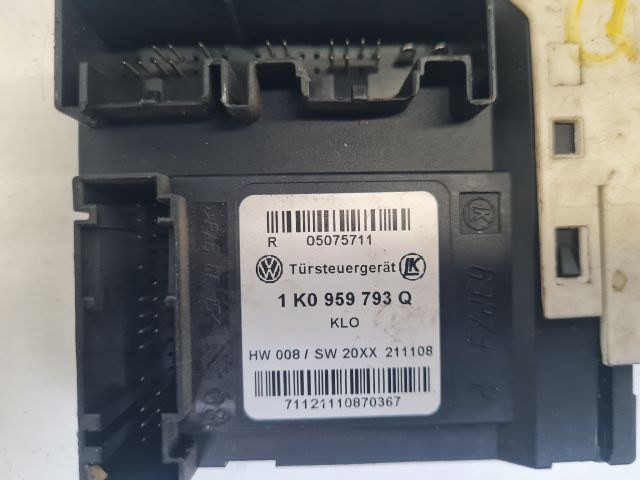 bontott VW GOLF VI Jobb első Ablakemelő Motor