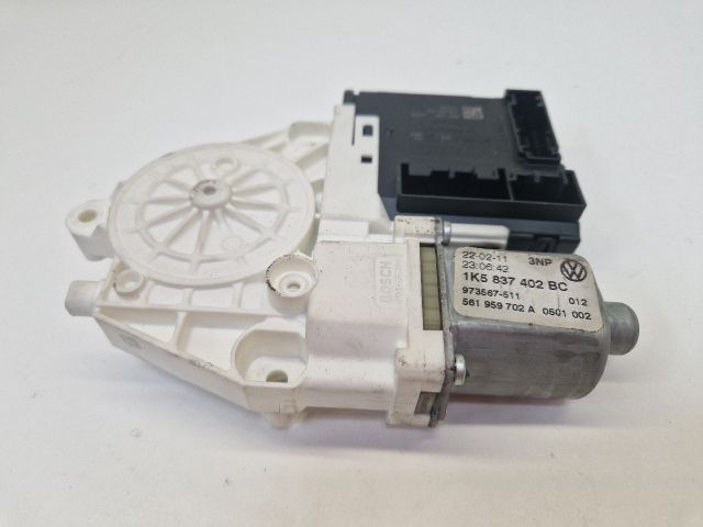 bontott VW GOLF VI Jobb első Ablakemelő Motor