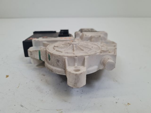 bontott VW GOLF VI Jobb első Ablakemelő Motor