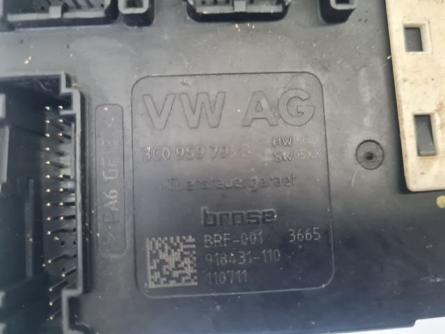 bontott VW GOLF VI Jobb első Ablakemelő Motor