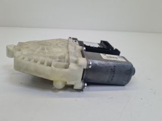 bontott VW GOLF VI Jobb első Ablakemelő Motor