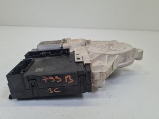 bontott VW GOLF VI Jobb első Ablakemelő Motor