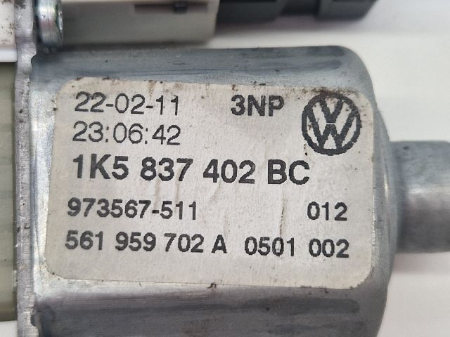 bontott VW GOLF VI Jobb első Ablakemelő Motor