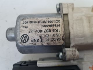 bontott VW GOLF VI Jobb első Ablakemelő Motor