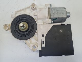 bontott VW GOLF VI Jobb első Ablakemelő Motor