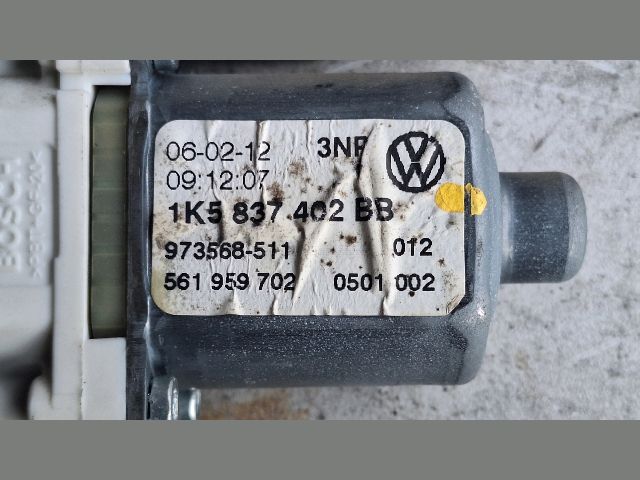 bontott VW GOLF VI Jobb első Ablakemelő Motor