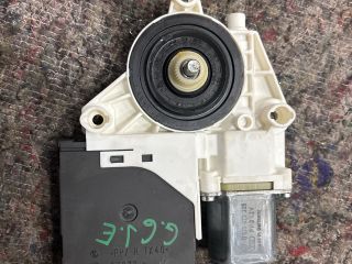 bontott VW GOLF VI Jobb első Ablakemelő Motor