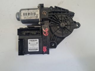 bontott VW GOLF VI Jobb első Ablakemelő Motor