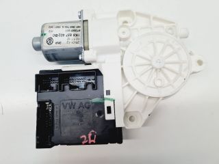 bontott VW GOLF VI Jobb első Ablakemelő Motor