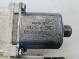 bontott VW GOLF VI Jobb első Ablakemelő Motor