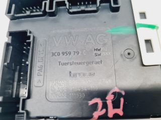 bontott VW GOLF VI Jobb első Ablakemelő Motor