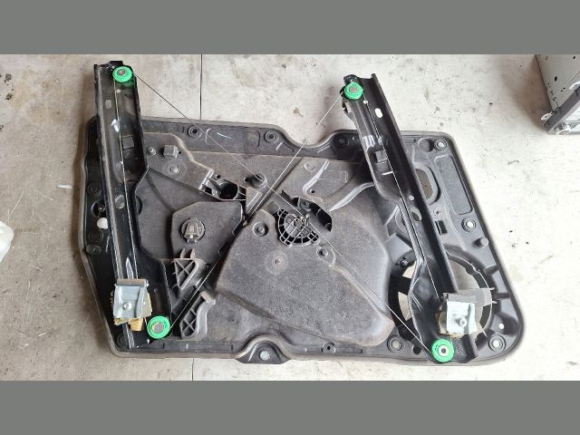 bontott VW GOLF VI Jobb első Ablakemelő Szerkezet (Elektromos)