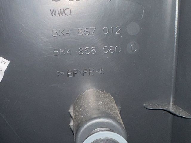 bontott VW GOLF VI Jobb első Ajtó Kárpit