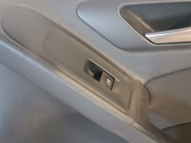 bontott VW GOLF VI Jobb első Ajtó Kárpit