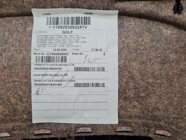 bontott VW GOLF VI Jobb első Ajtó Kárpit