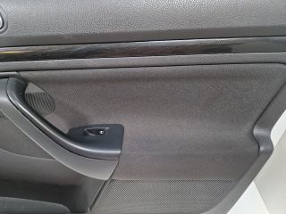 bontott VW GOLF VI Jobb első Ajtó Kárpit