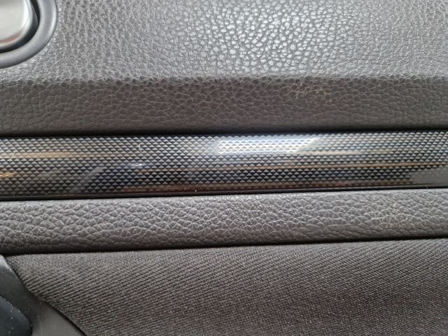 bontott VW GOLF VI Jobb első Ajtó Kárpit