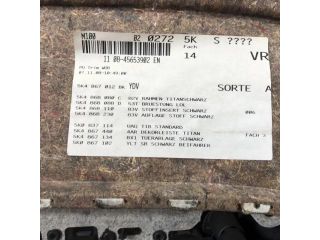 bontott VW GOLF VI Jobb első Ajtó Kárpit