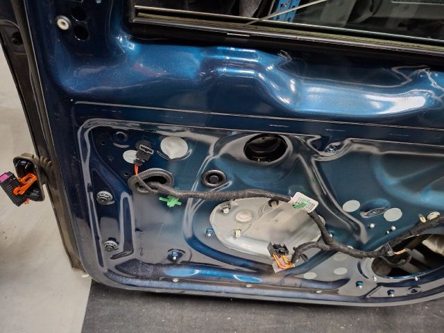 bontott VW GOLF VI Jobb első Ajtó (Részeivel)