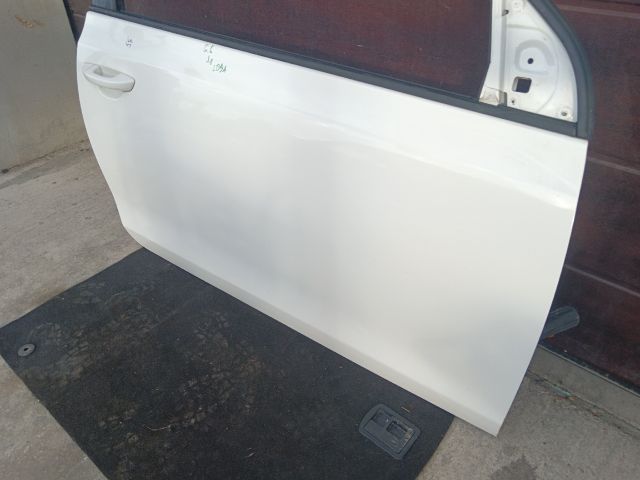 bontott VW GOLF VI Jobb első Ajtó (Részeivel)
