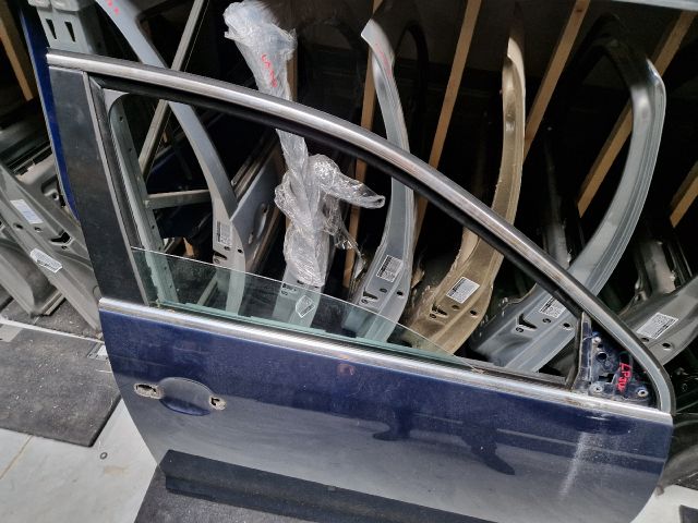 bontott VW GOLF VI Jobb első Ajtó (Részeivel)