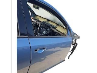 bontott VW GOLF VI Jobb első Ajtó (Üres lemez)