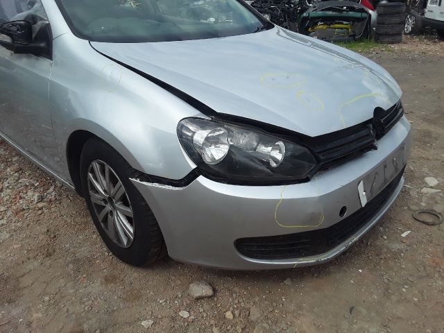 bontott VW GOLF VI Jobb első Ajtó (Üres lemez)