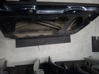 bontott VW GOLF VI Jobb első Ajtó (Üres lemez)