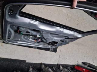bontott VW GOLF VI Jobb első Ajtó (Üres lemez)