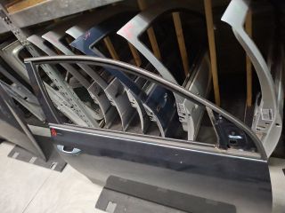 bontott VW GOLF VI Jobb első Ajtó (Üres lemez)