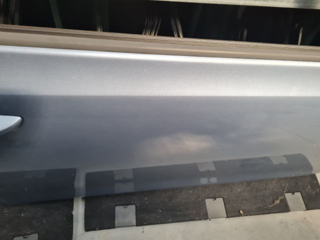 bontott VW GOLF VI Jobb első Ajtó (Üres lemez)