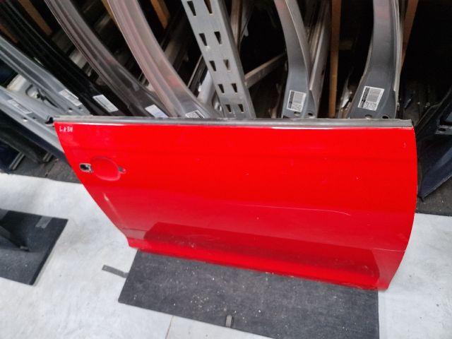 bontott VW GOLF VI Jobb első Ajtó (Üres lemez)