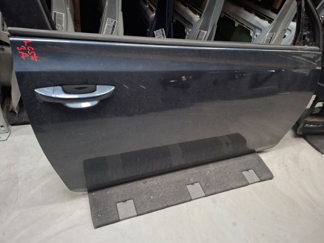 bontott VW GOLF VI Jobb első Ajtó (Üres lemez)