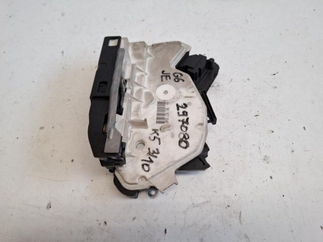 bontott VW GOLF VI Jobb első Ajtózár