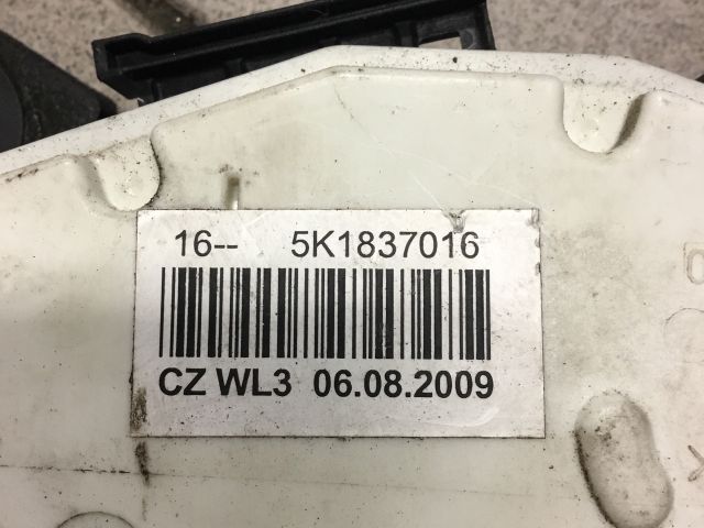 bontott VW GOLF VI Jobb első Ajtózár