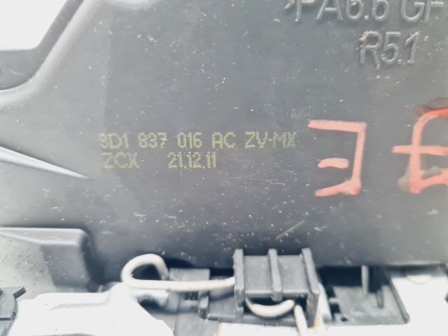 bontott VW GOLF VI Jobb első Ajtózár