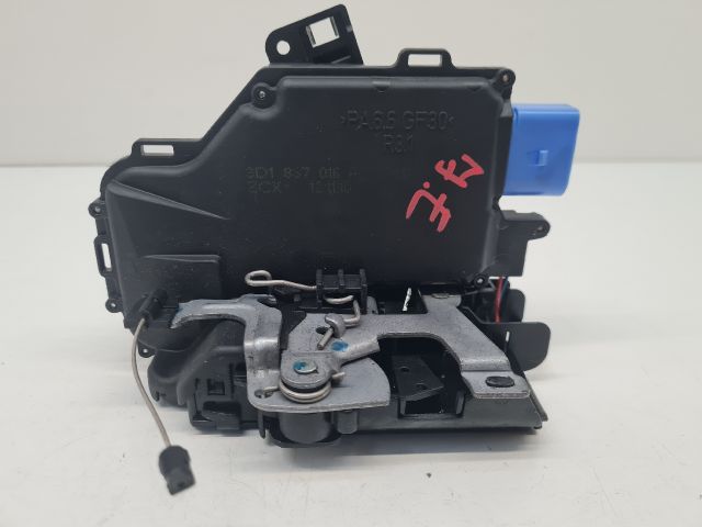 bontott VW GOLF VI Jobb első Ajtózár