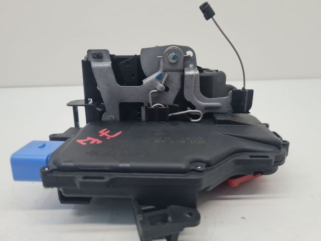 bontott VW GOLF VI Jobb első Ajtózár