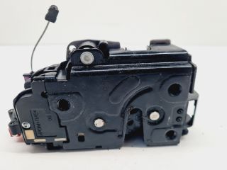 bontott VW GOLF VI Jobb első Ajtózár