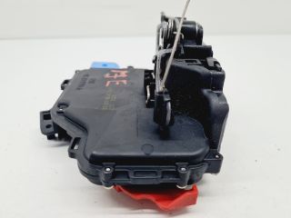 bontott VW GOLF VI Jobb első Ajtózár