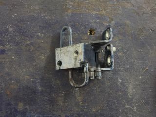 bontott VW GOLF VI Jobb első Alsó Zsanér