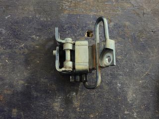 bontott VW GOLF VI Jobb első Alsó Zsanér